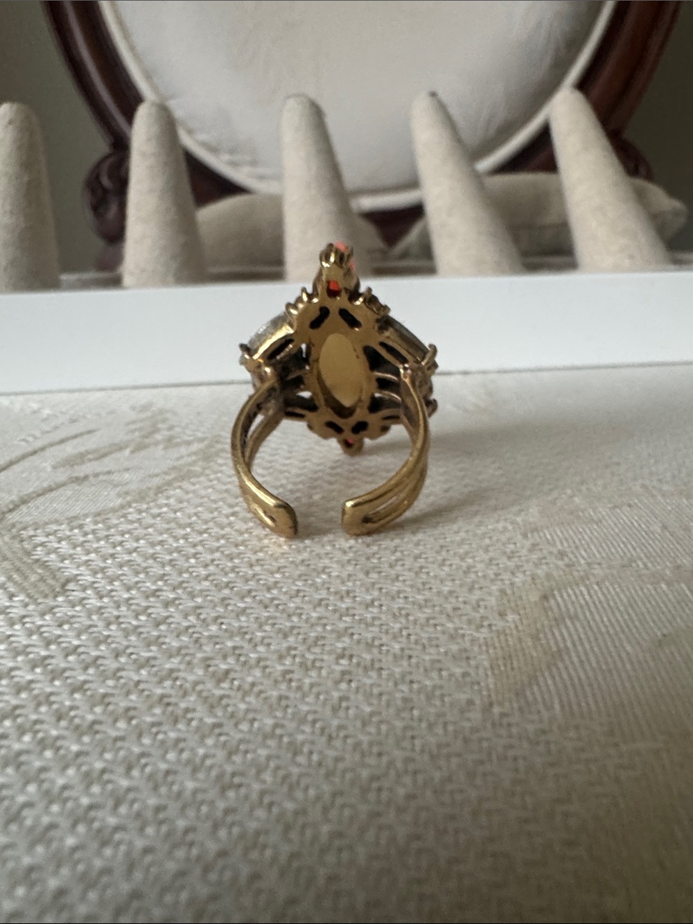 Stella & Dot Riviera ring - Picture 3 of 3